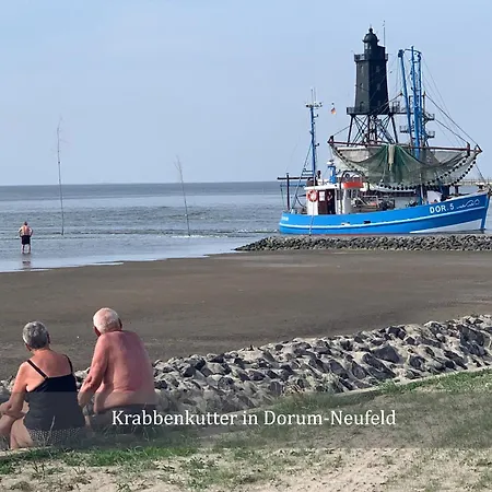 Deichkind De Baab Nordseeluft Vom Balkon Aus Schnuppern Apartament Dorumer Neufeld