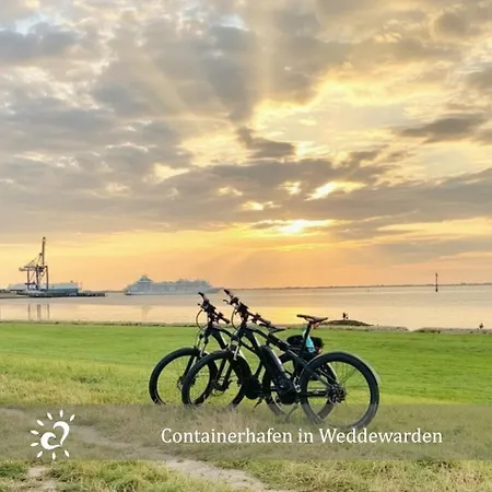 Deichkind De Baab Nordseeluft Vom Balkon Aus Schnuppern Dorum-Neufeld